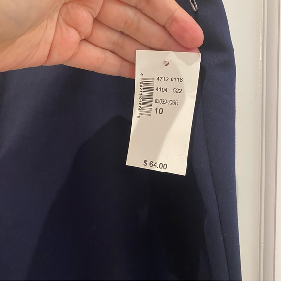 Cleo navy suit - Picture 3 of 10